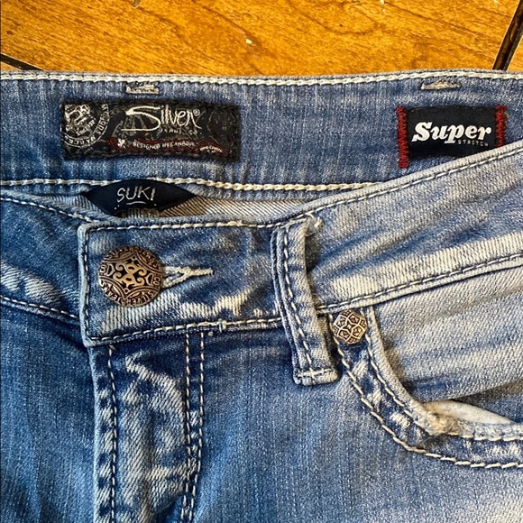 Silver Jeans suki high capri - Picture 2 of 8